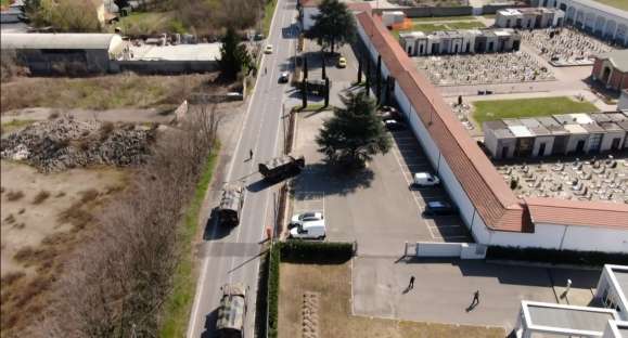 Itália registra novo recorde de mortes por covid-19 neste sábado
