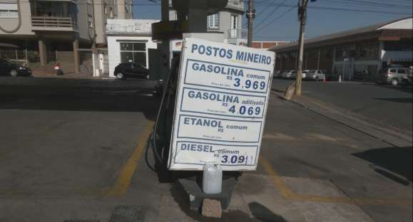 Preço da gasolina cai e chega a R$ 3,96 em Cachoeira do Sul
