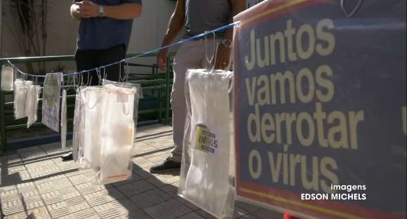 Varal solidário doa máscaras em Cachoeira do Sul