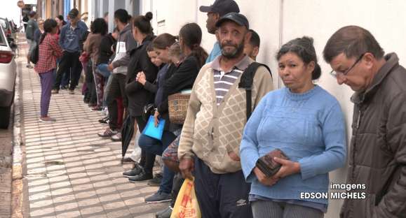 Justiça suspende exigência de regularização do CPF para auxílio emergencial