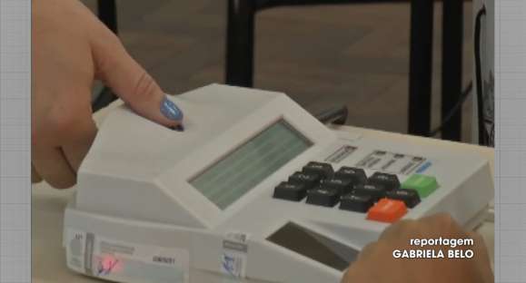 TSE suspende cancelamento de títulos eleitorais sem biometria