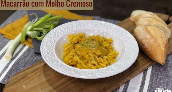 Receita: Macarrão com Molho Cremoso