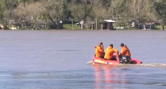 Bombeiros seguem em busca de pescador desaparecido no Rio Jacuí