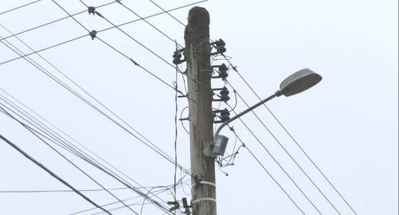 Curtos na rede elétrica prejudicam moradores do bairro Noêmia