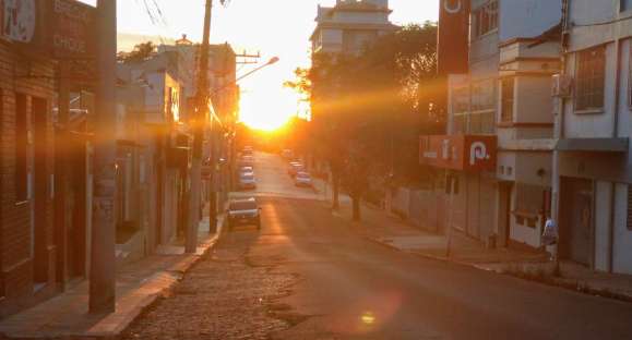 Semana segue com temperaturas relativamente altas; chuva só dia 13