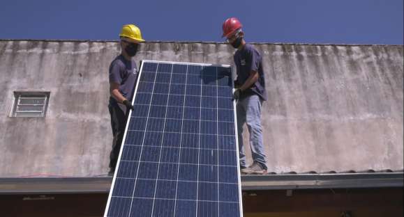 Cachoeirenses investem em energia solar