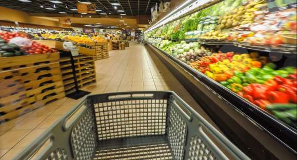 Veja como será o funcionamento dos mercados no feriado