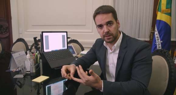 PL prevê desconto salarial para servidores estaduais que receberam auxílio emergencial indevidamente