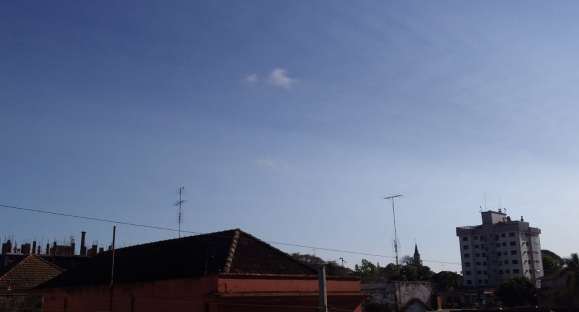 Terça-feira é de sol e poucas chances de chuva