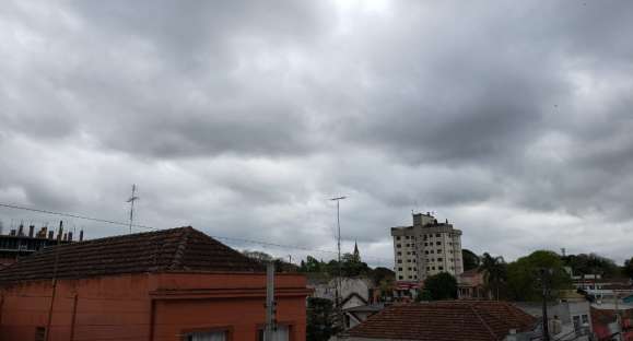 Nuvens predominam em quase todo o RS nesta quarta-feira