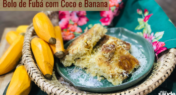 Receita: Bolo de Fubá com Coco e Banana