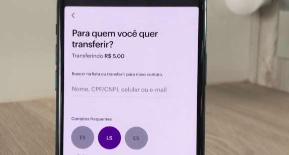 PIX já está disponível para transferências e pagamentos