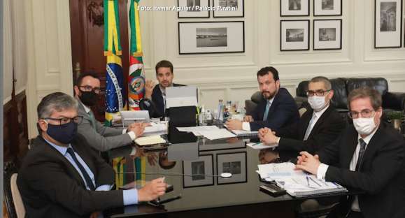 Governo detalha projetos de equilíbrio fiscal e privatização