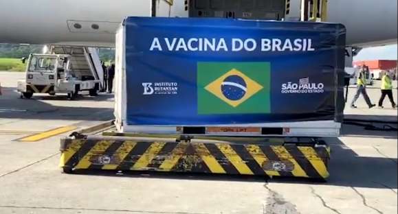 Governo de SP recebe mais 2 milhões de doses da Coronavac