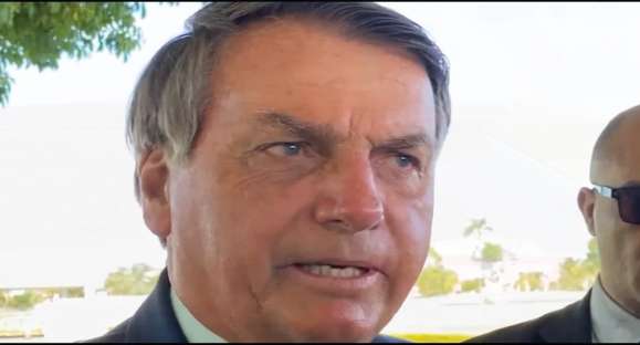“O Brasil está quebrado. Não consigo fazer nada”, diz Jair Bolsonaro