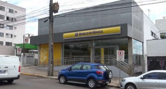 Criminosos tentam arrombar agência do Banco do Brasil em Erechim