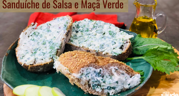 Receita: Sanduíche de Salsa e Maçã Verde