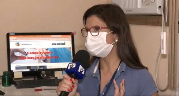 Por que tem várias pessoas sendo vacinadas antes dos idosos?