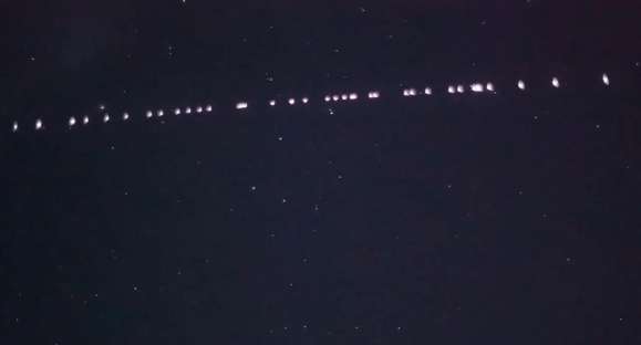 Starlink: entenda o rastro de luzes avistado no fim de semana