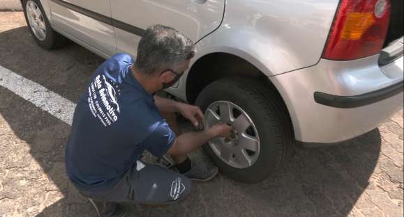 Sabe trocar o pneu do carro? Veja dicas valiosas