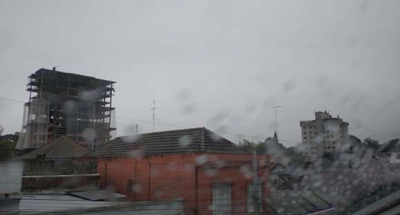 Chove e esfria em Cachoeira do Sul