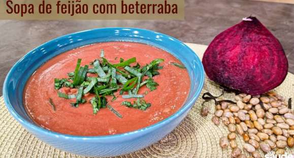 Receita: Sopa de feijão com beterraba