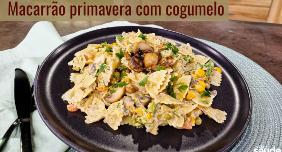 Receita: Macarrão primavera com cogumelo