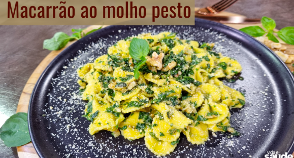 Receita: Macarrão ao molho sugo