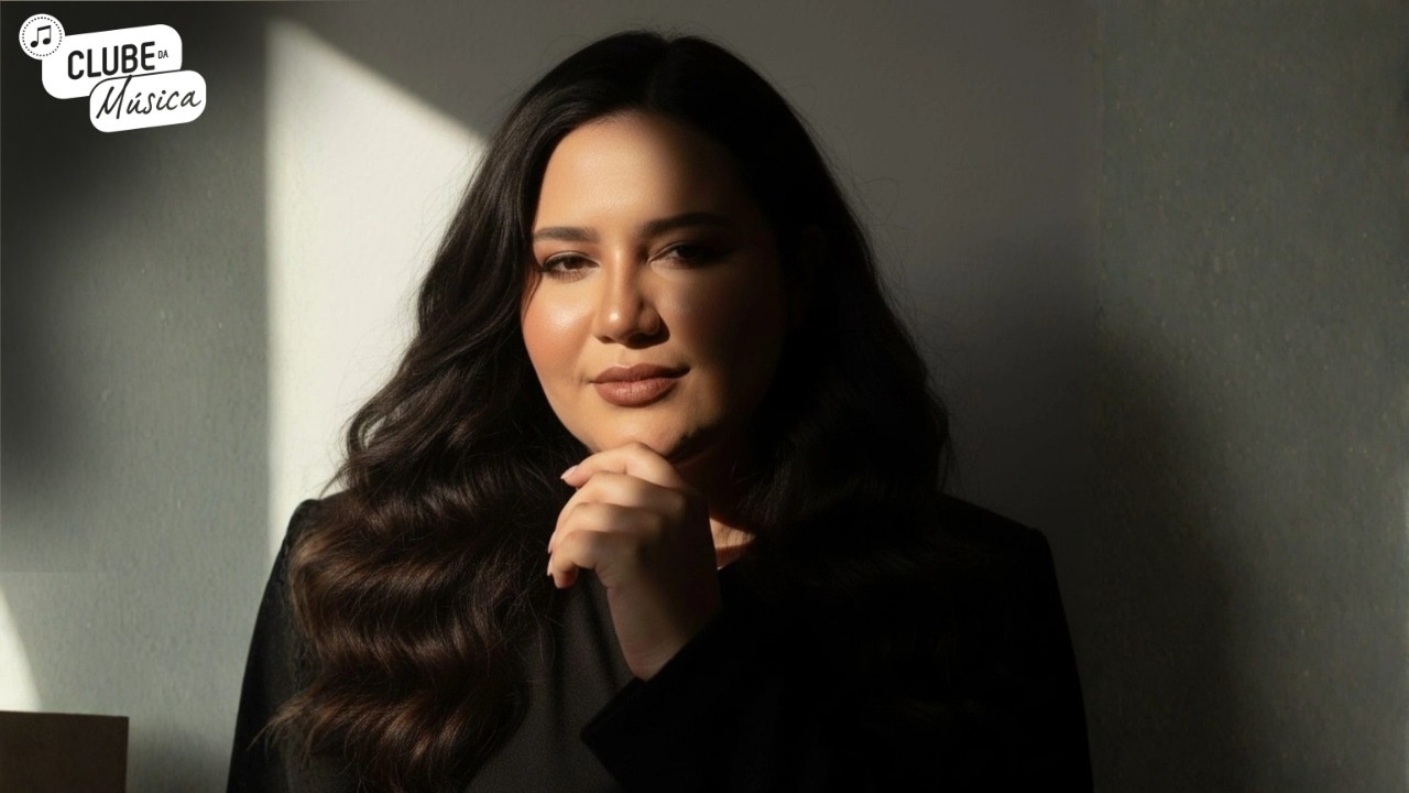 DESIRE COSTA NO CLUBE DA MÚSICA