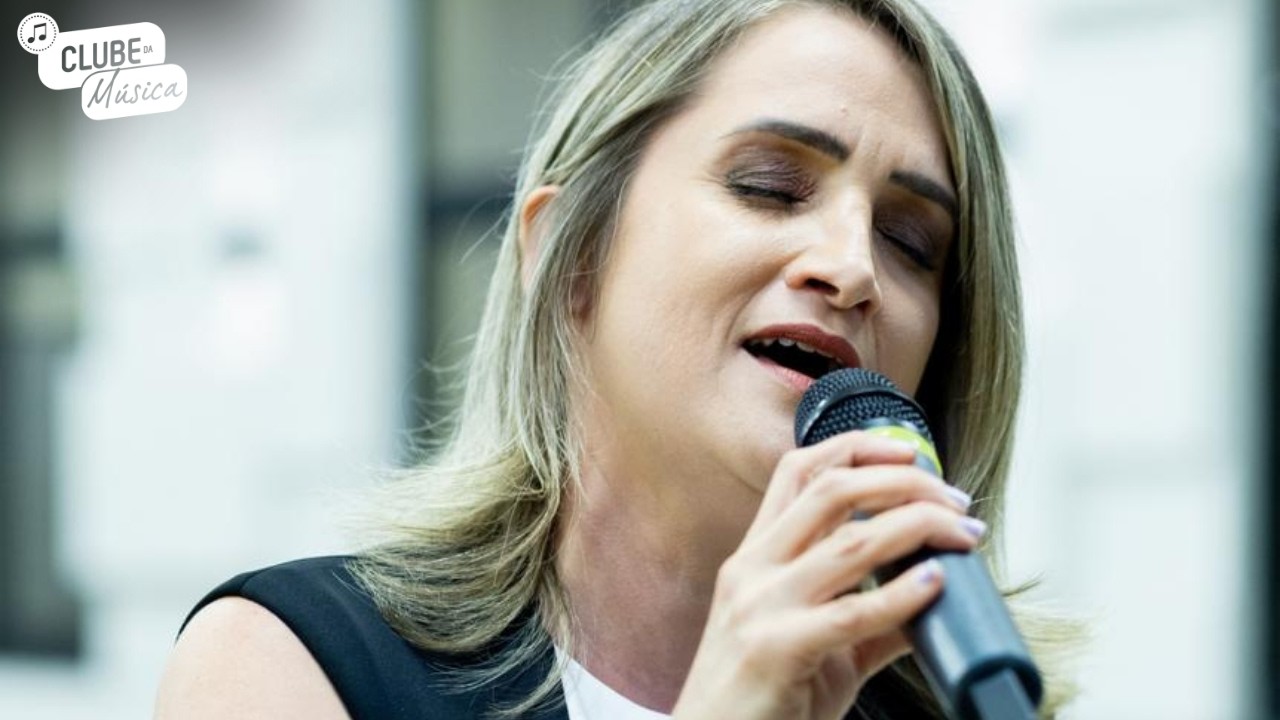 ALINE CAETTANO NO CLUBE DA MÚSICA
