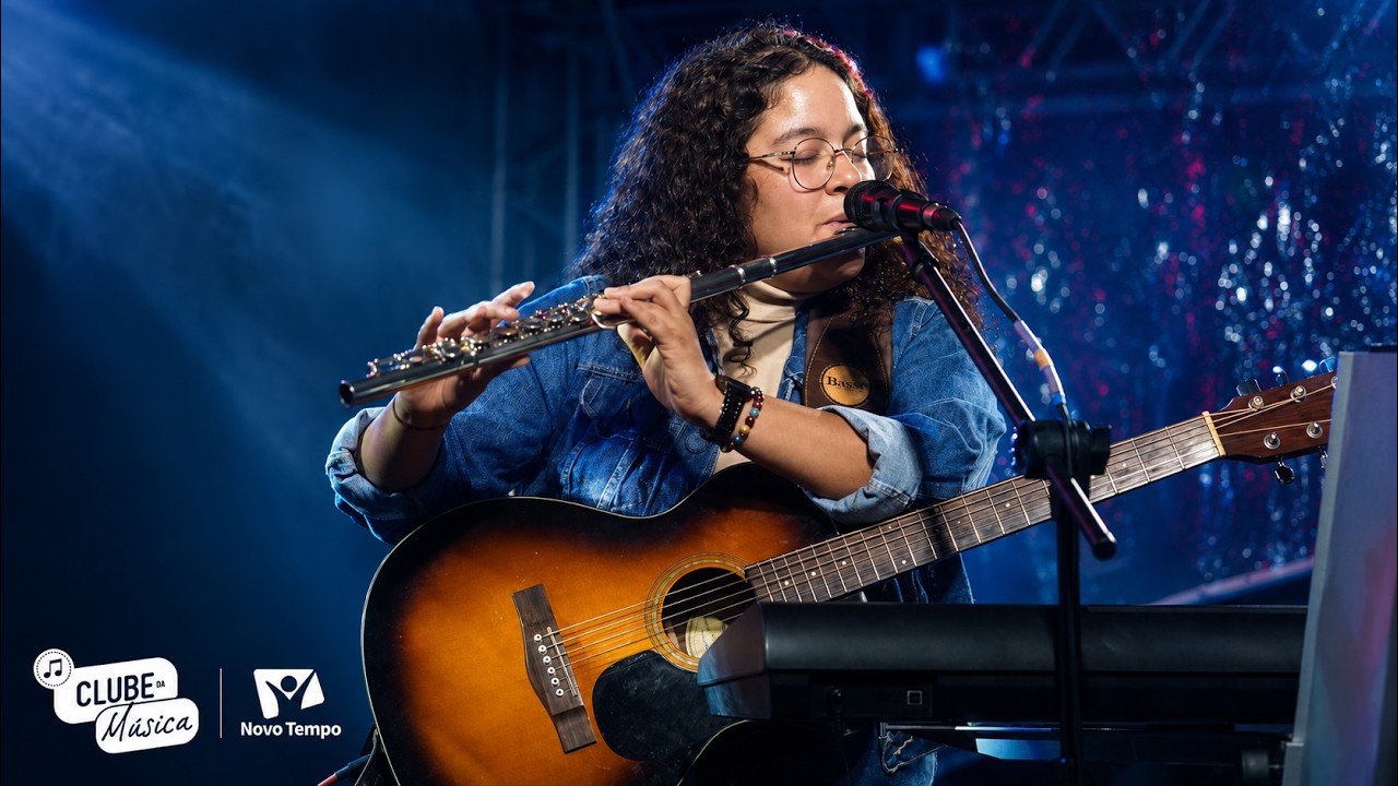 ANAÍSA VIELI NO CLUBE DA MÚSICA